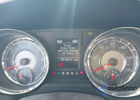 2015 Chrysler Town & Country Touring-L z USA, uszkodzony, nr VIN 2C4RC1CG8FR662758